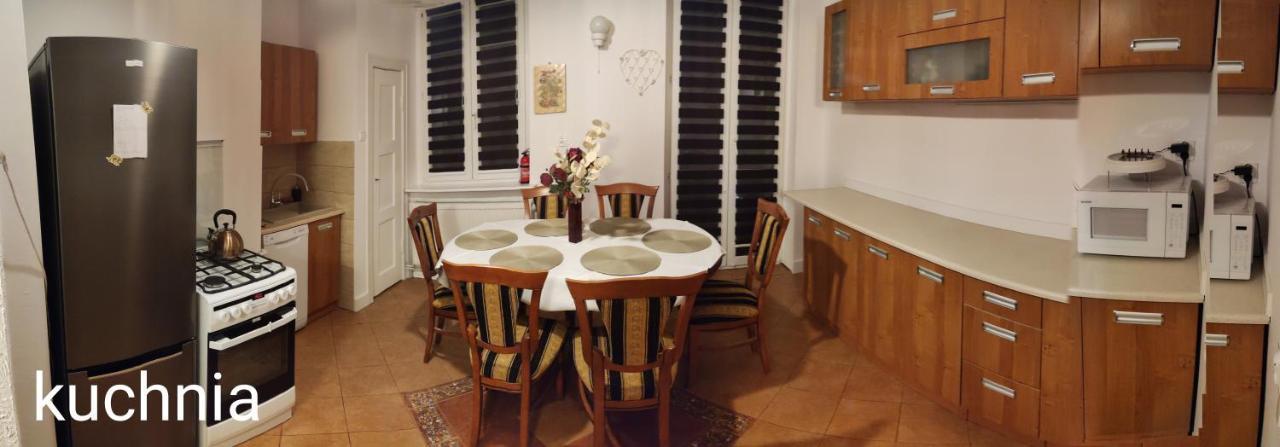 Mieszkanie Blisko Targow Poznanskich Apartment